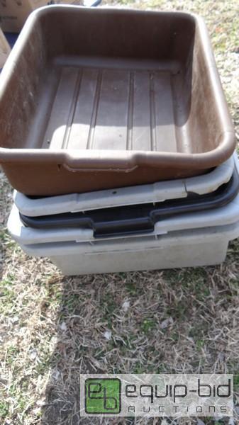 lot 784 image: Lot Of Ingredient Totes