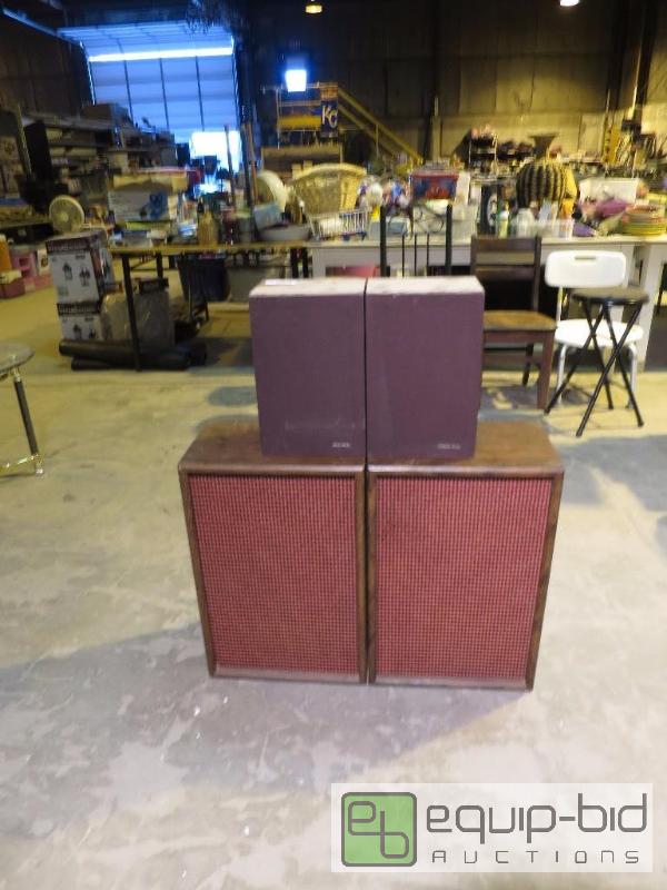 lot 109 image: 2 PAIRS OF VINTAGE SPEAKERS