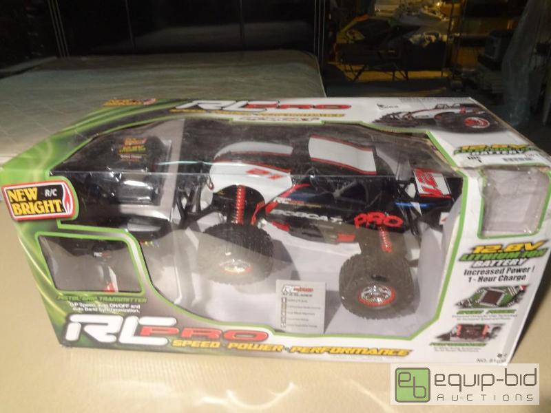 lot 120 image: New Bright RC Pro