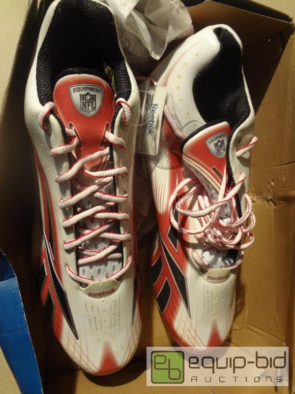 lot 133 image: Pro football shoes