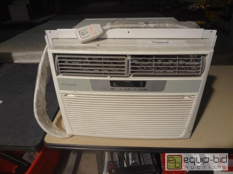 lot 142 image: Frigidaire AC unit