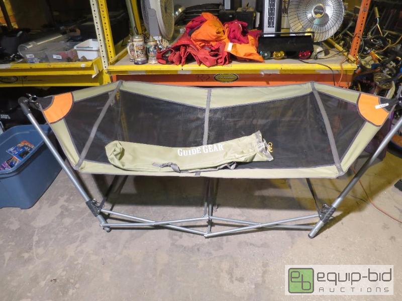lot 175 image: Portable Hammock