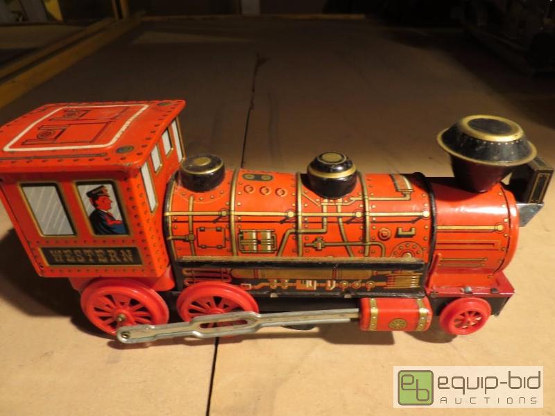 lot 237 image: Vintage Metal Train