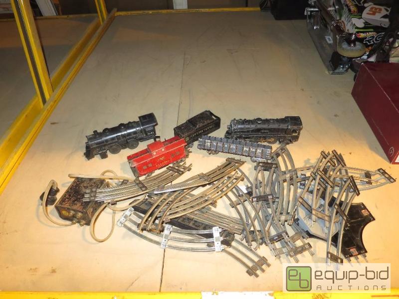 lot 238 image: Antique Metal Train Lot with Tracks