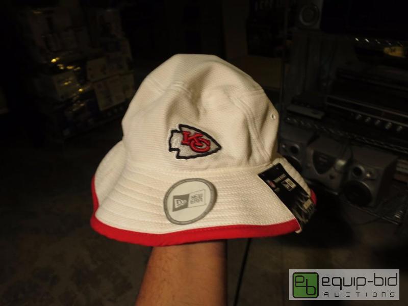 lot 257 image: Chiefs hat