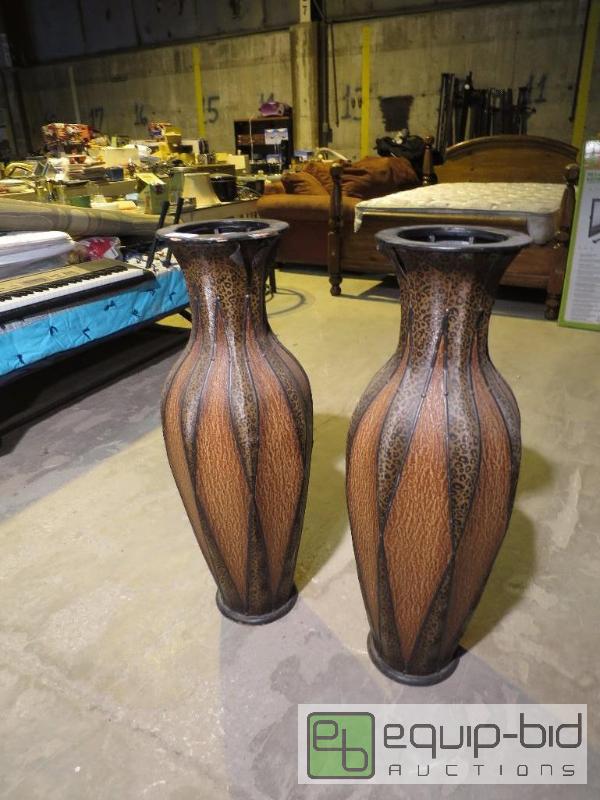 lot 45 image: Wooden vases