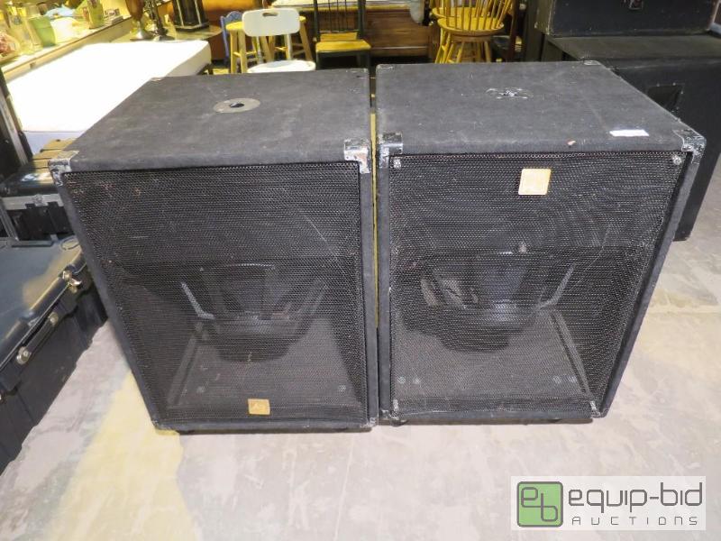 lot 59 image: D J SPEAKERS