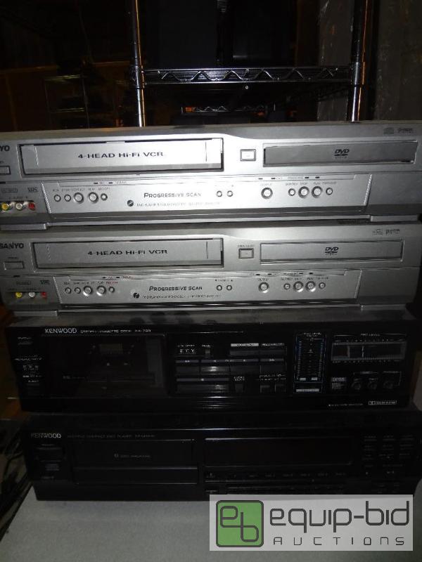 lot 84 image: Electronic lot