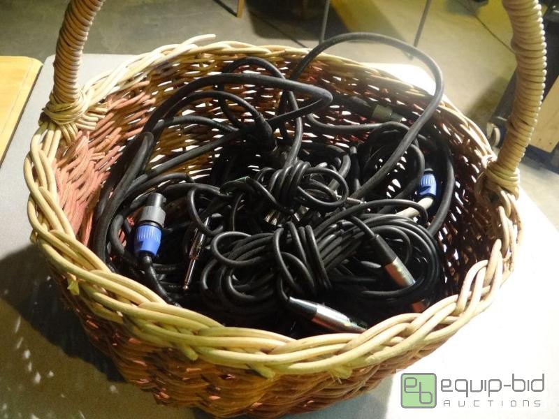 lot 4078 image: Basket Full of Speaker Wires