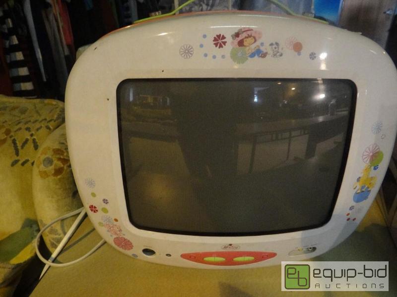 lot 4084 image: Strawberry Shortcake Kids TV