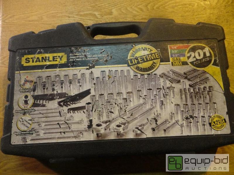 lot 4096 image: Stanley Tool Set w Case