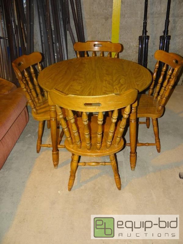 lot 4097 image: Solid Wood Round Dining Table & 4 Chairs