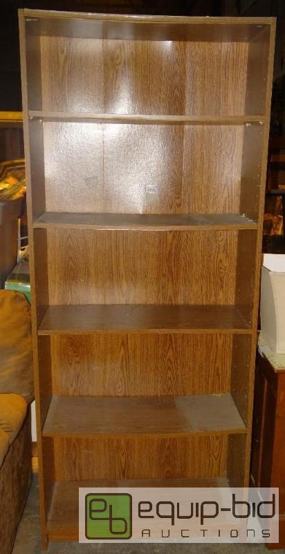 lot 4102 image: 5 Tier Book Shelf