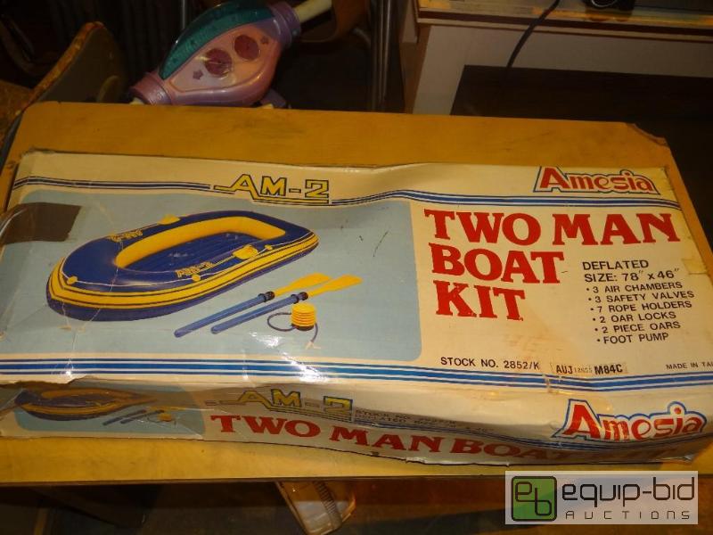 lot 4120 image: Two Man Boat Kit