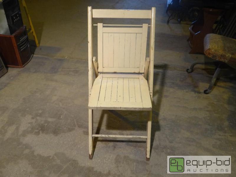 lot 4123 image: Old Folding Chair