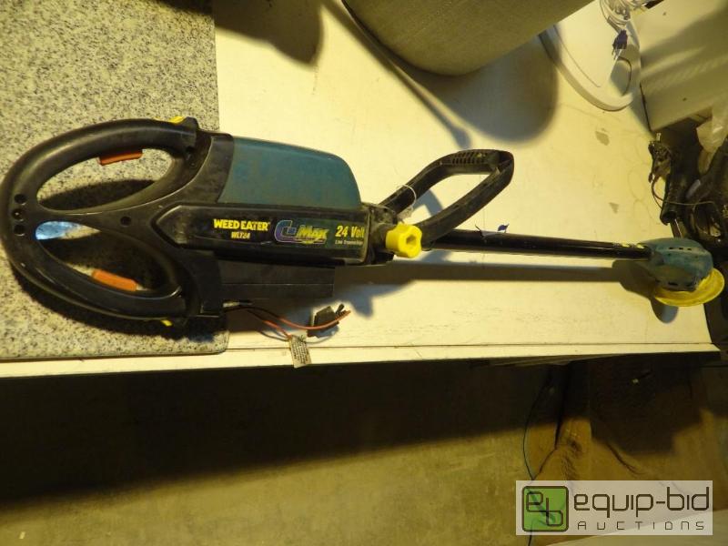 lot 4139 image: C-Max 24V Weed Eater