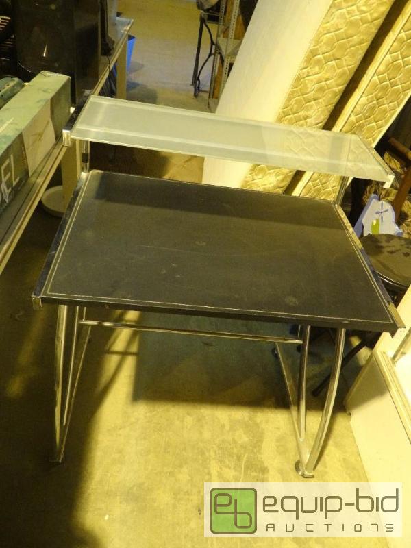 lot 4158 image: Small Metal Desk w, Fogged Glass Top