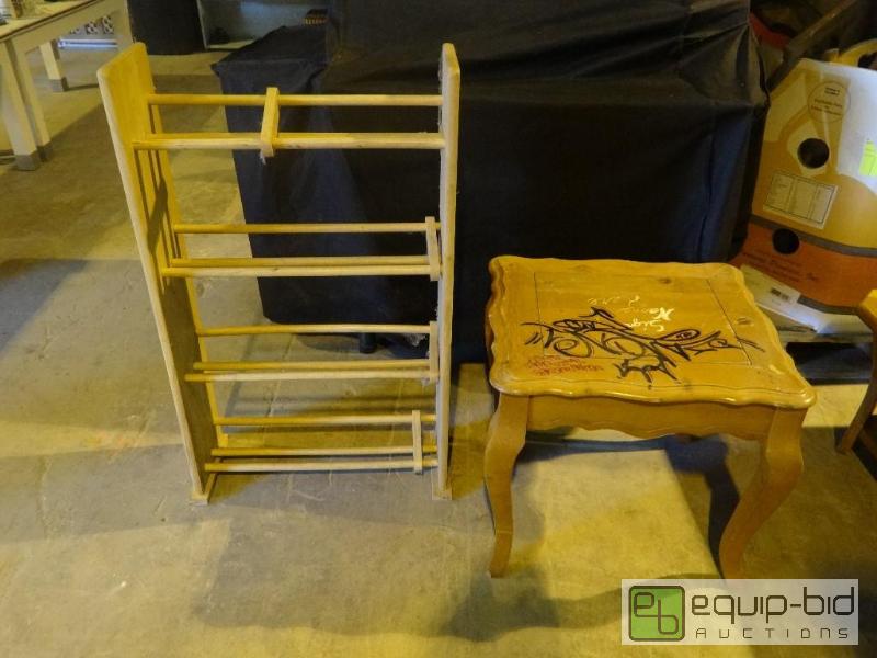 lot 4188 image: 4 Tier Shoe Rack & Side Table