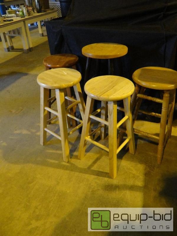 lot 4189 image: Lot of (5) Barstools