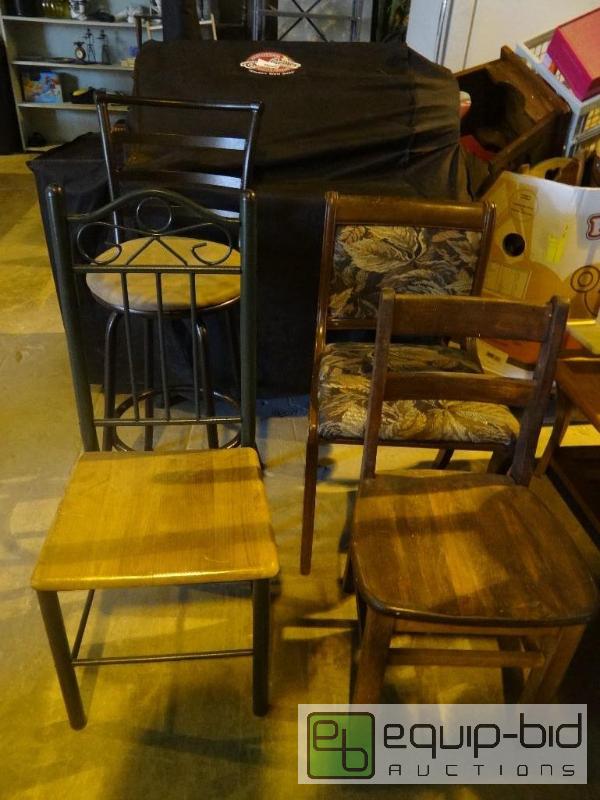 lot 4191 image: Lot of 4 Misc Chairs