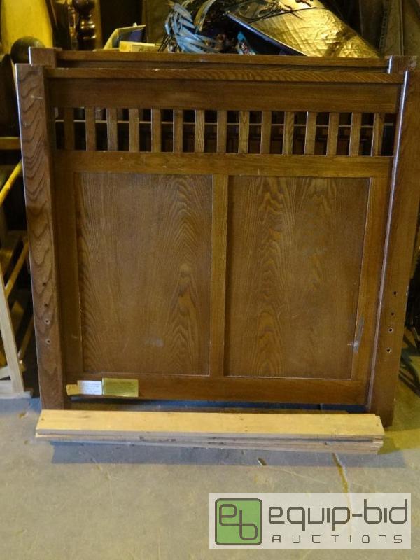 lot 4201 image: Dark Wood Twin Size Bunk Bed