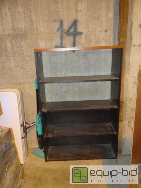 lot 4242 image: 4 Tier Book Shelf