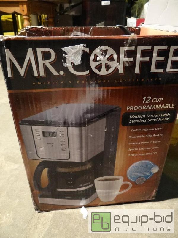 lot 4258 image: Mr Coffee 12 Cup Coffee Brewer
