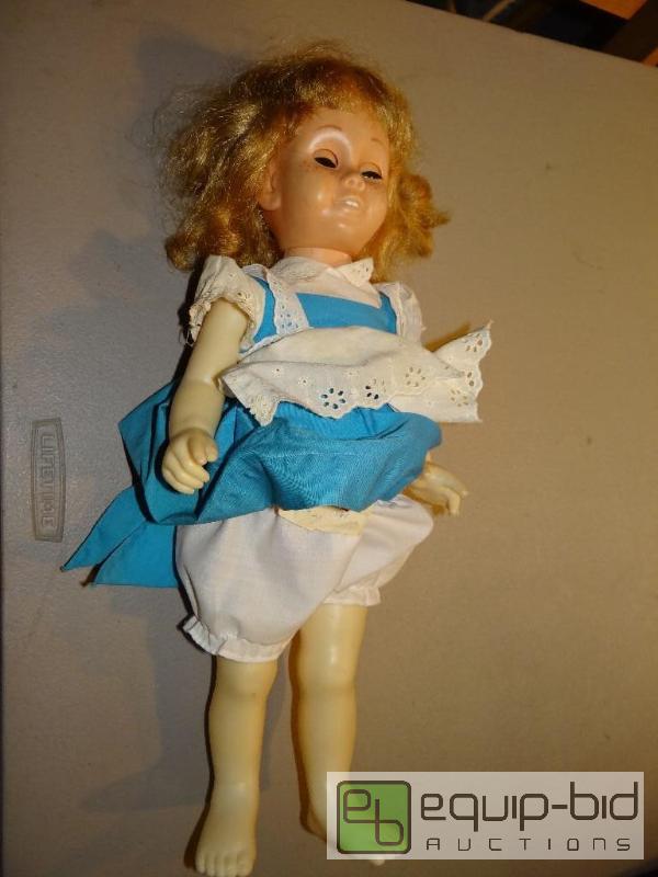 lot 4273 image: Collectible Cathy Doll 1961