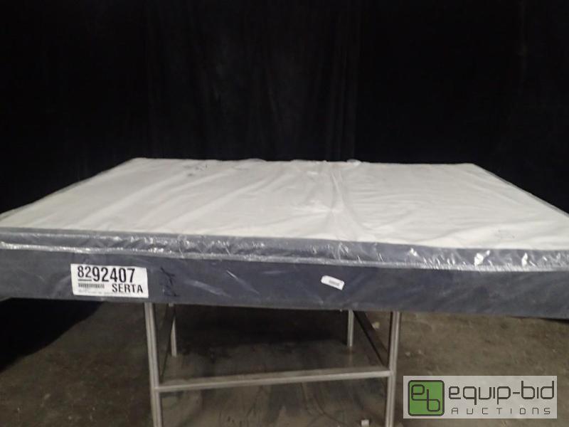 lot 228 image: Serta Queen Size Box Spring