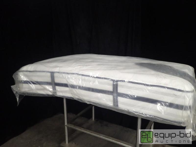 lot 229 image: Beautyrest Recharge Twin Size Mattress