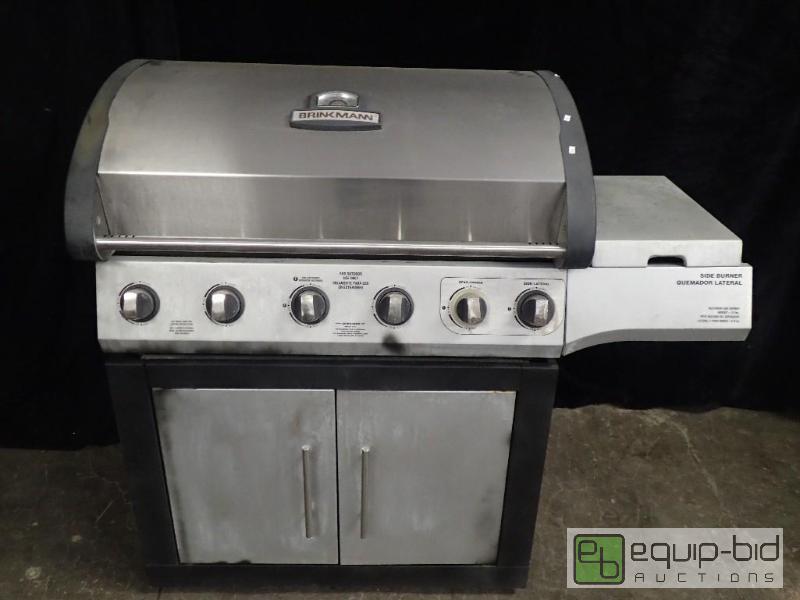 lot 260 image: Brinkmann Six Burner Propane Grill with Side Burner