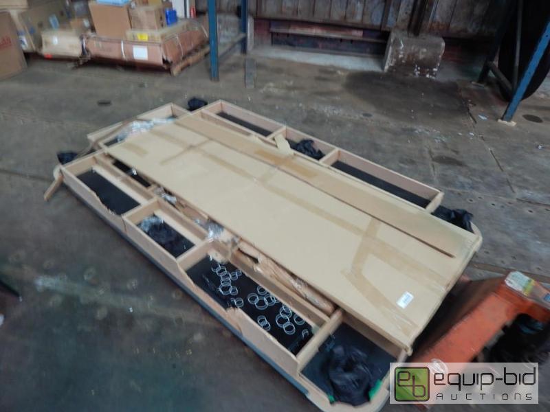 lot 5823 image: Pool TablePingpong Table