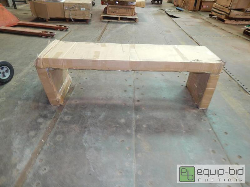 lot 5824 image: Modani Futoria Bench