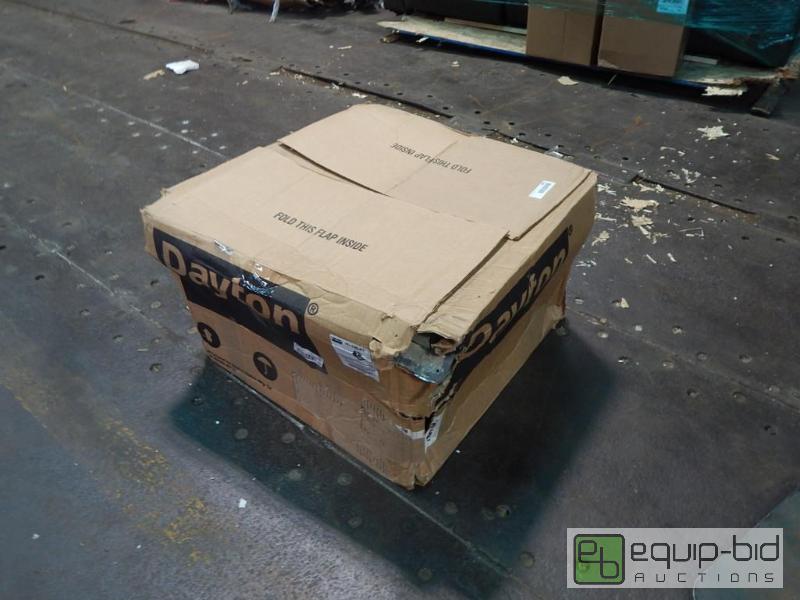 lot 5857 image: Dayton Shutter Mounted Exhaust Fan #1HLA7