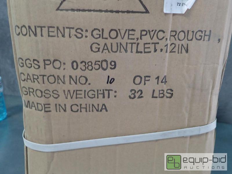 lot 5980 image: Lot of Condor Gloves