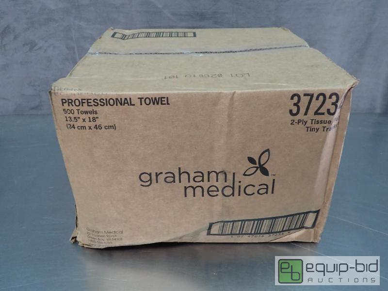 lot 6011 image: Graham Medical Professional Towels