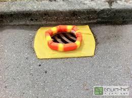 lot 213 image: Catch Basin Donut  First Photo is Stock Photo...