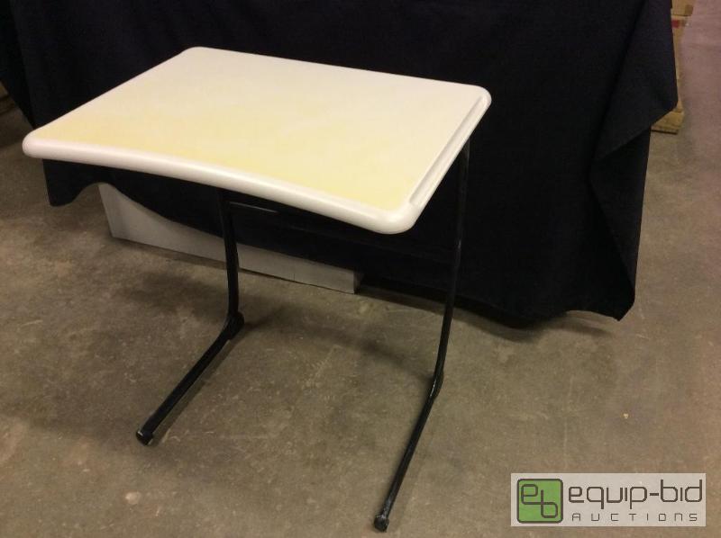 lot 74 image: Kay - Twelve&nbspKI Intellect Cantilever Des...