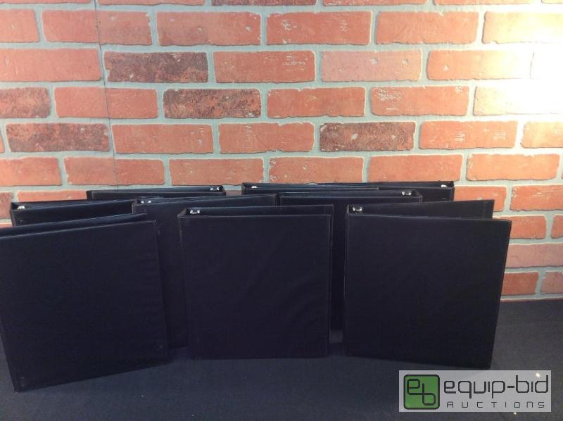 lot 90 image: Avery 1&quot D-Ring Durable Binders  Quantit...