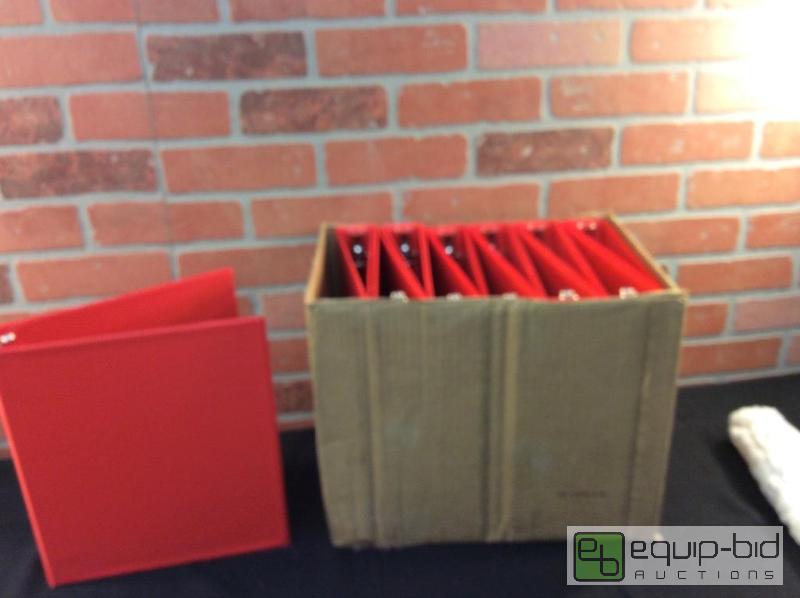 lot 95 image: Avery Economy 1-1.2&quot Binders  Quantity ...