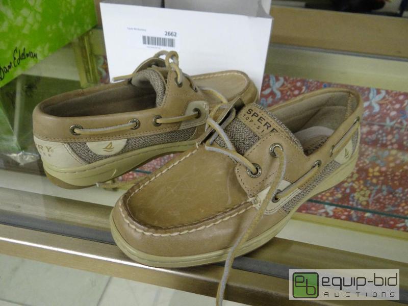lot 2662 image: New in box Sperry top sider shoes. Size 6m....