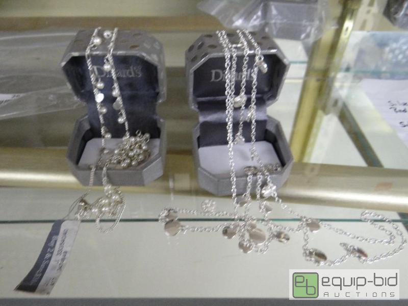 lot 2672 image: 2 ladies necklaces with boxes....