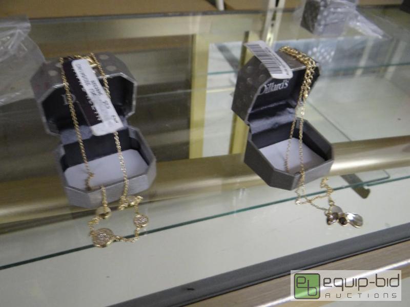 lot 2673 image: 2 ladies necklaces with boxes....