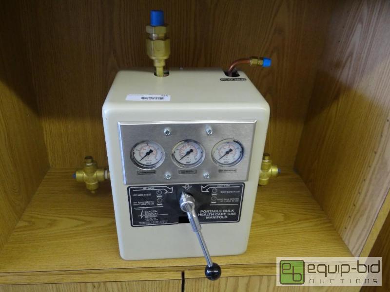lot 525 image: New portable bulk health care gas manifold....