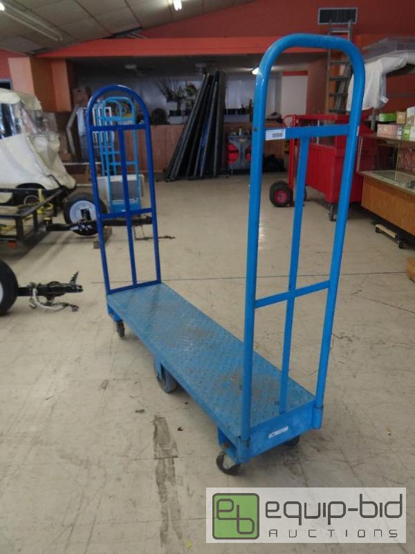 lot 531 image: Metal warehouse U boat cart with removable en...