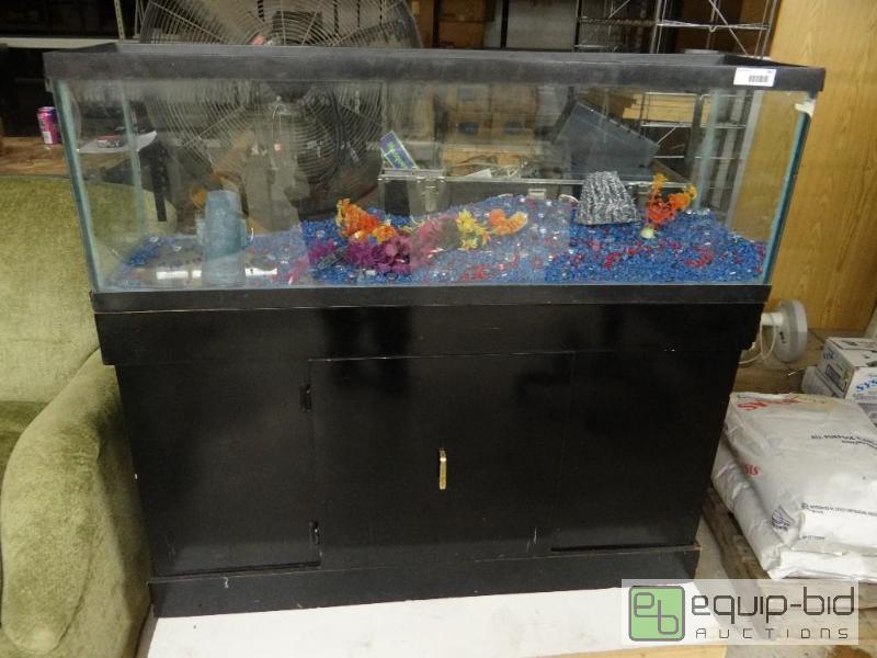 lot 787 image: Large aquarium with stand and decorations.  4...