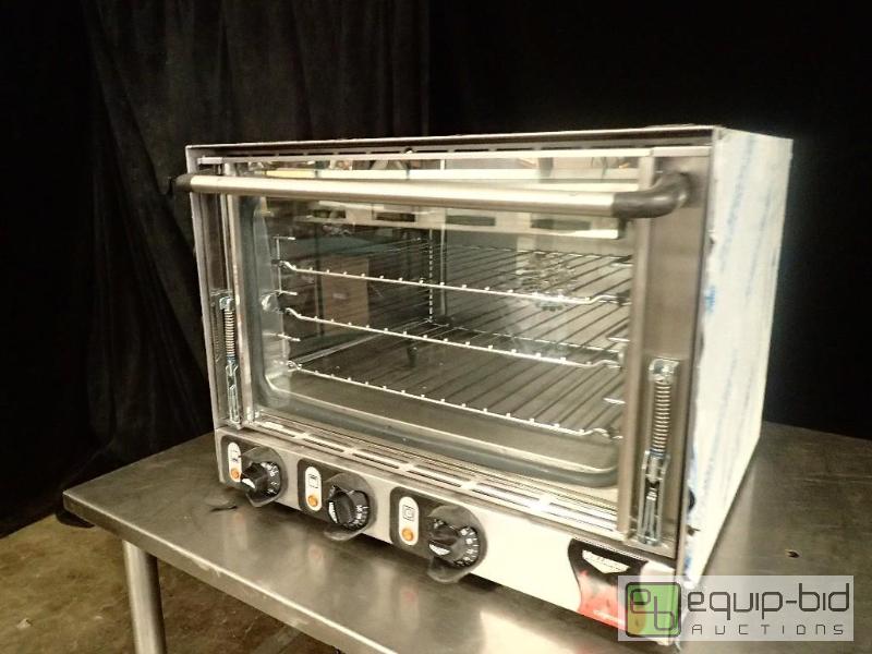 lot 3056 image: Vollrath Cayenne Convection Oven