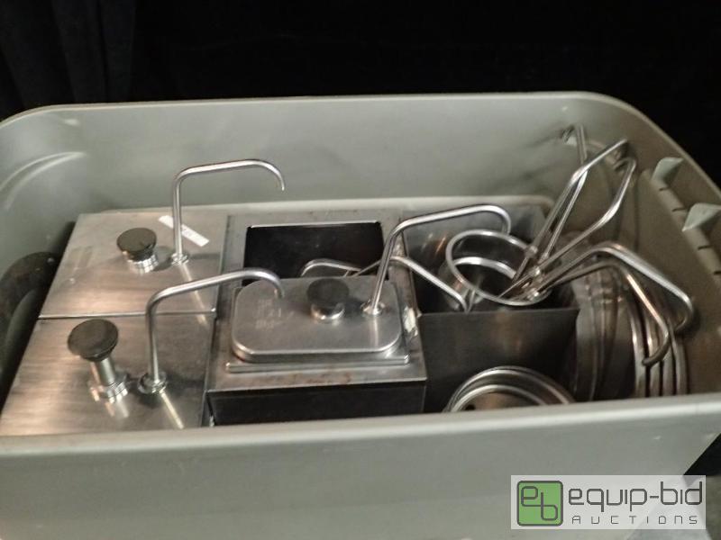 lot 3099 image: Lot of Stainless Pumps and Pump Parts