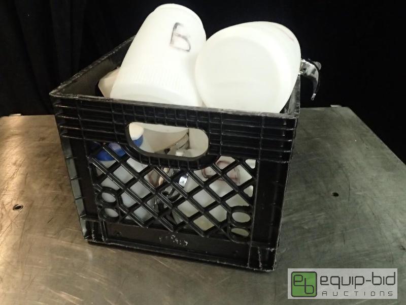 lot 3101 image: Lot of Plastic Syrup Containers