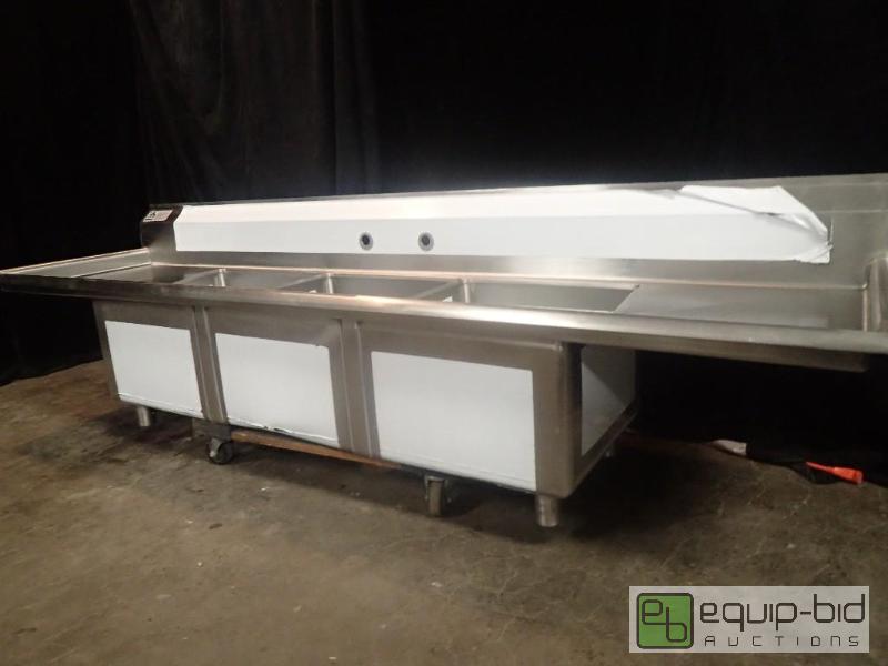lot 3206 image: Advance Tabco FE-3-1812-18RL Three Compartment Stainless Steel Commercial Sink with Two Drainboards - 90